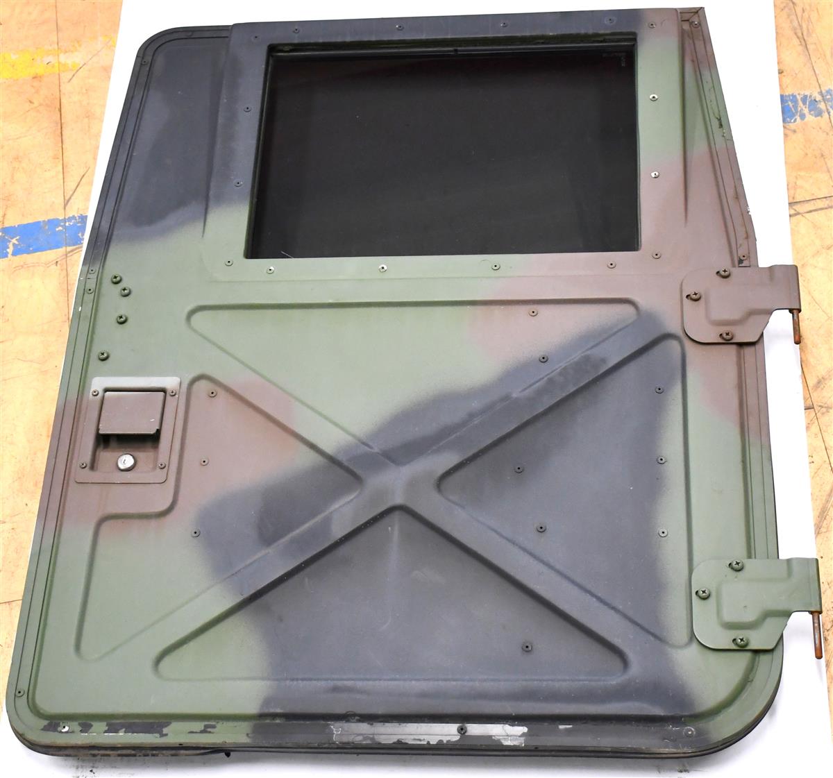 thumbnail image 2 of Humvee HMMWV M998 4-Door Body Side Door Hinge Set With Screws - By Ylwspeed2000 2 of 3